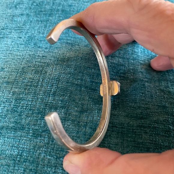 Handmade Southwestern Sterling Narrow Cuff With Pearl - Picture 6 of 6